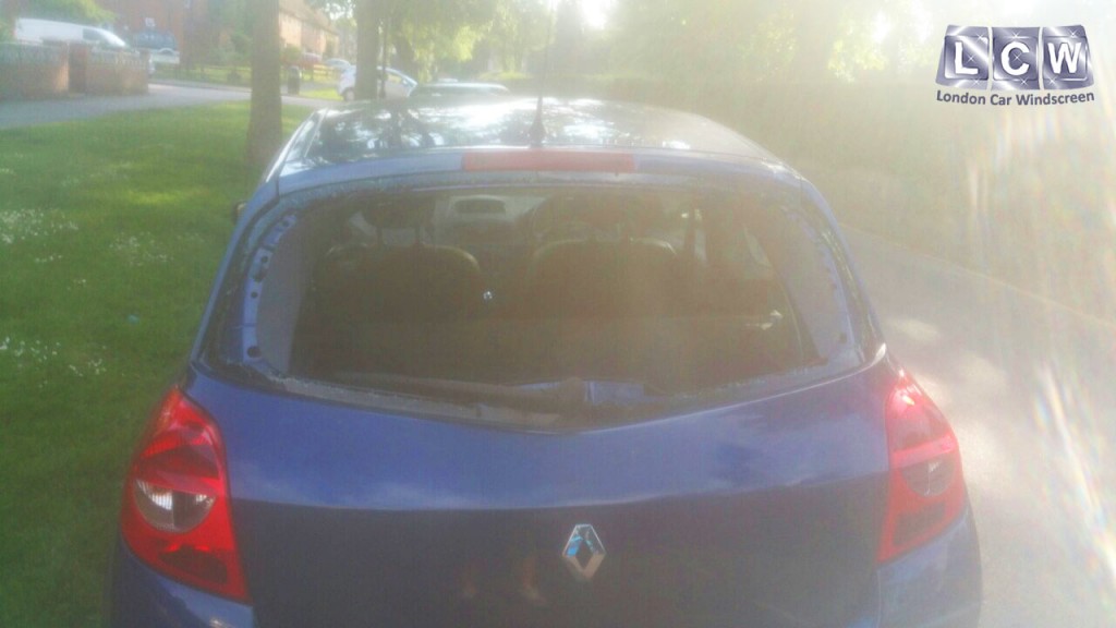 Renault Clio Rear Window Replacement