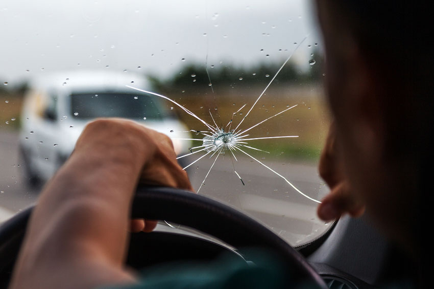 When Should You Replace Your Windscreen? London Car Windscreen